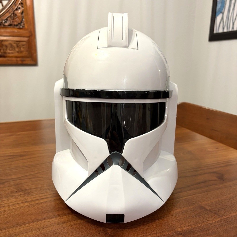 Star Wars Clone Wars Storm Trooper Talking Helmet Collectible White